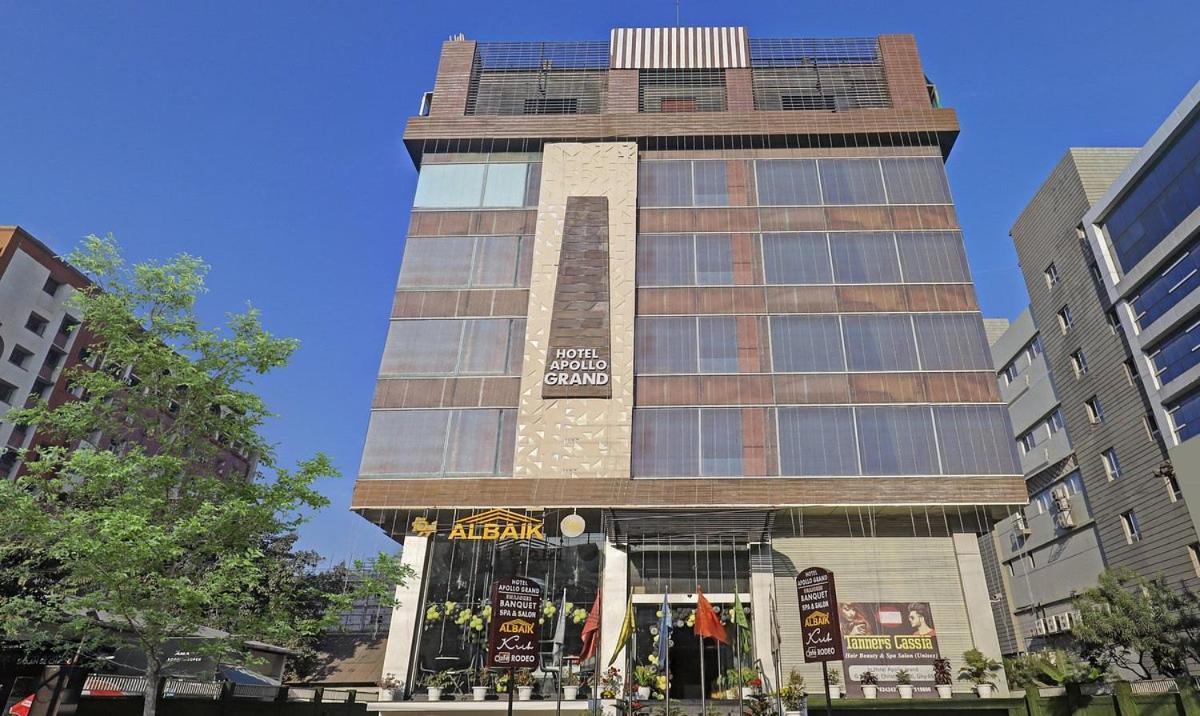 Hotel Apollo Grand グワーハーティー エクステリア 写真